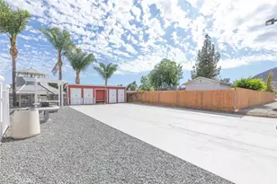 24788 Split Rail Rd, Wildomar, CA 92595 - Photo 36