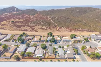 24788 Split Rail Road, Wildomar, CA 92595 - Photo 34