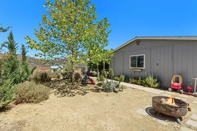 24414 Wagon Wheel, Wildomar, CA 92595 - Photo 8