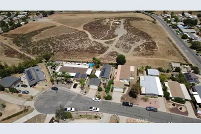 24414 Wagon Wheel, Wildomar, CA 92595 - Photo 48