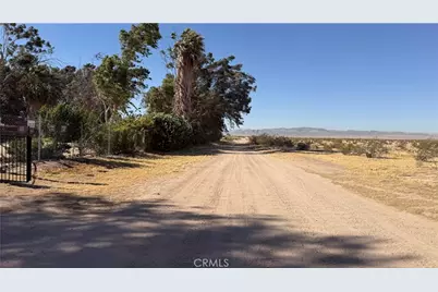 39100 Desert View Road, Newberry Springs, CA 92365 - Photo 44