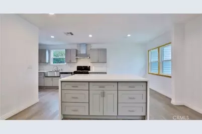 477 E Van Koevering, Rialto, CA 92376 - Photo 6