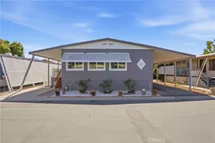 42751 E Florida Ave, Hemet, CA 92544 - Photo 2