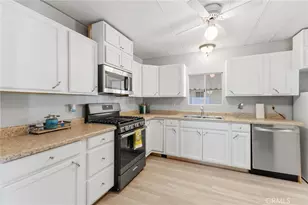 42751 E Florida Ave, Hemet, CA 92544 - Photo 22