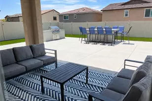 34185 Chenille St, Murrieta, CA 92563 - Photo 2