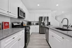 34185 Chenille St, Murrieta, CA 92563 - Photo 4