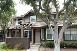 2320 S Cutty, Anaheim, CA 92802 - Photo 2
