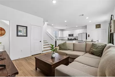29346 Bovenzi, Winchester, CA 92596 - Photo 8