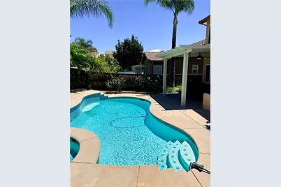 46123 Drymen, Temecula, CA 92592 - Photo 2