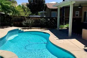 46123 Drymen, Temecula, CA 92592 - Photo 2
