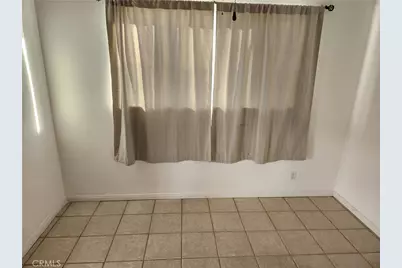 15716 Larch Avenue, Lawndale, CA 90260 - Photo 2