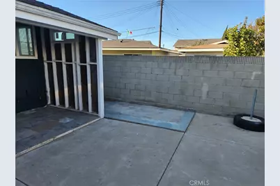 15716 Larch Avenue, Lawndale, CA 90260 - Photo 22