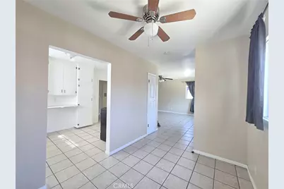 15716 Larch Avenue, Lawndale, CA 90260 - Photo 22
