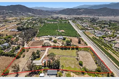 35820 Pauba Rd, Temecula, CA 92592 - Photo 4