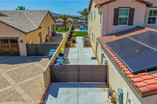 17195 Compass Dr, Riverside, CA 92503 - Photo 4