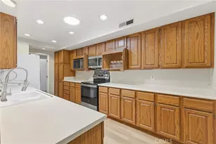 814 S Kouri, Anaheim, CA 92804 - Photo 18