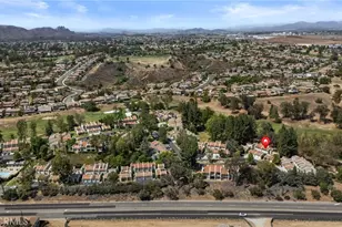 29424 Via La Plaza, Murrieta, CA 92563 - Photo 38