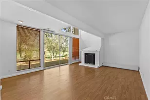 29424 Via La Plaza, Murrieta, CA 92563 - Photo 2