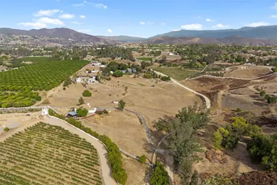 40752 Los Amantes Road, Temecula, CA 92592 - Photo 62