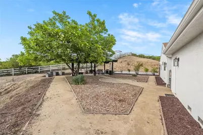 40752 Los Amantes Road, Temecula, CA 92592 - Photo 30