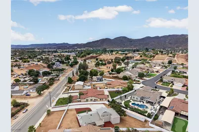 34915 Orange, Wildomar, CA 92595 - Photo 54