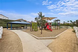 39654 Avenida Miguel Oeste, Murrieta, CA 92563 - Photo 66