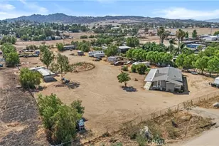 24124 Agate Ln, Homeland, CA 92548 - Photo 32