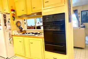 1053 W Johnston Ave, Hemet, CA 92543 - Photo 12