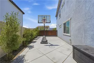 29136 Tanoak, Lake Elsinore, CA 92530 - Photo 60
