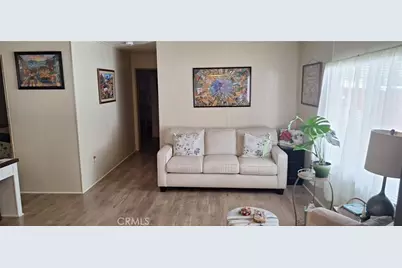 575 Lyon #19, Hemet, CA 92543 - Photo 8