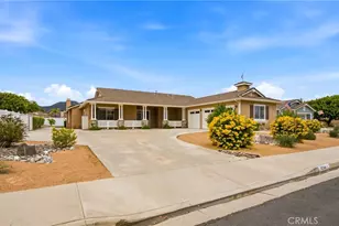 42144 Santa Fe Trail, Murrieta, CA 92562 - Photo 2