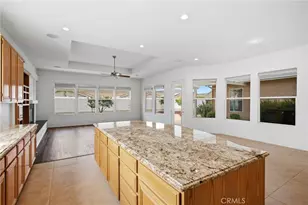 42144 Santa Fe Trail, Murrieta, CA 92562 - Photo 10