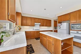 34099 Pamplona, Murrieta, CA 92563 - Photo 12
