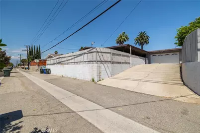11852 Holly Street, Grand Terrace, CA 92313 - Photo 34
