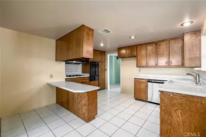 11852 Holly Street, Grand Terrace, CA 92313 - Photo 14