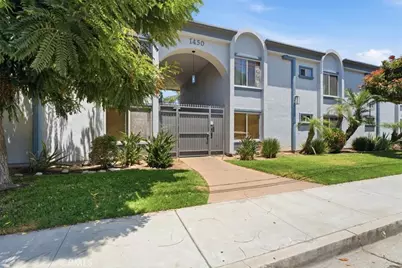 1450 Iris Avenue #4, Imperial Beach, CA 91932 - Photo 2