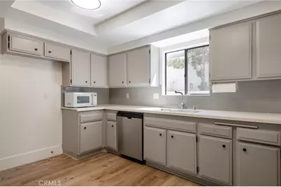 30085 Levande Court, Temecula, CA 92592 - Photo 12