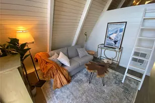 33012 Donner, Running Springs, CA 92308 - Photo 4