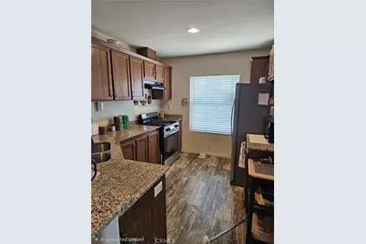 10001 W Frontage Road #211, South Gate, CA 90280 - Photo 10