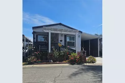 10001 W Frontage Road #211, South Gate, CA 90280 - Photo 2