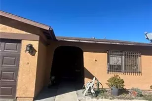 627 Corona, Hemet, CA 92545 - Photo 2