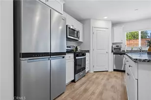 30780 Impala Ct, Winchester, CA 92596 - Photo 8