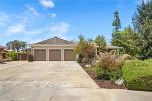 42248 Chisolm Trail, Murrieta, CA 92562 - Photo 6