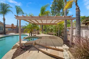 42248 Chisolm Trail, Murrieta, CA 92562 - Photo 48