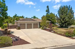 42248 Chisolm Trail, Murrieta, CA 92562 - Photo 4