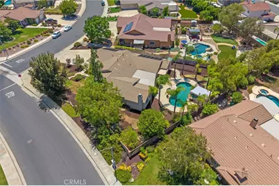 42248 Chisolm Trail, Murrieta, CA 92562 - Photo 58