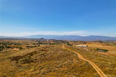 39282 San Ignacio Road, Hemet, CA 92544 - Photo 12