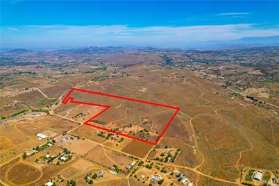 39282 San Ignacio Road, Hemet, CA 92544 - Photo 4