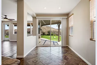 424 Peter, Simi Valley, CA 93065 - Photo 26