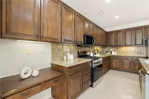 29333 Hidden Lake Dr, Menifee, CA 92584 - Photo 22
